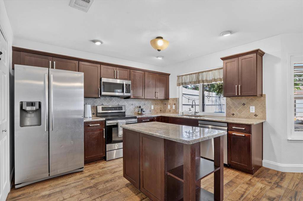6419 British Lane, Arlington, TX 76002