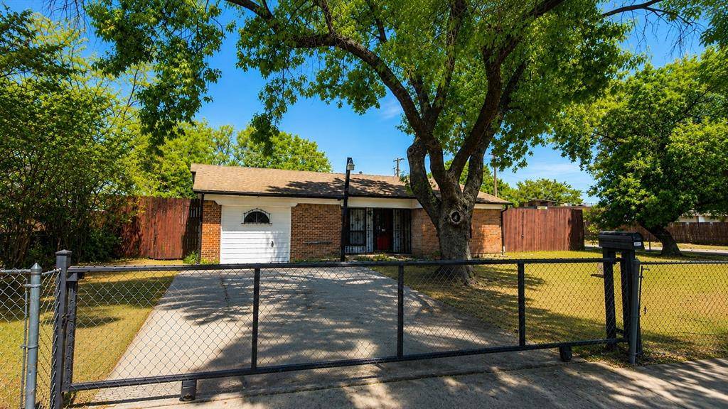 7631 Olusta Drive, Dallas, TX 75217