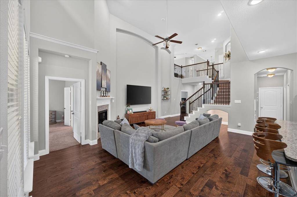 8712 Mccutchins Drive, Mckinney, TX 75070