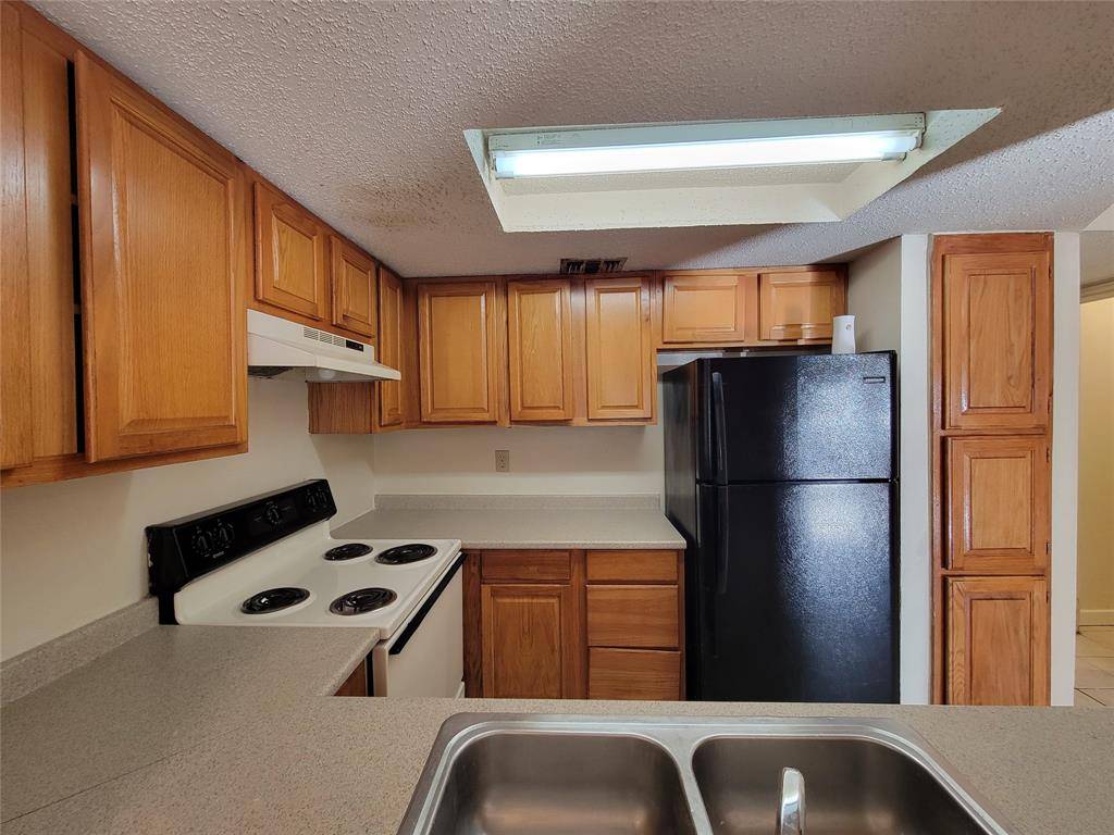 1324 Bluffview Drive #B, Seagoville, TX 75159