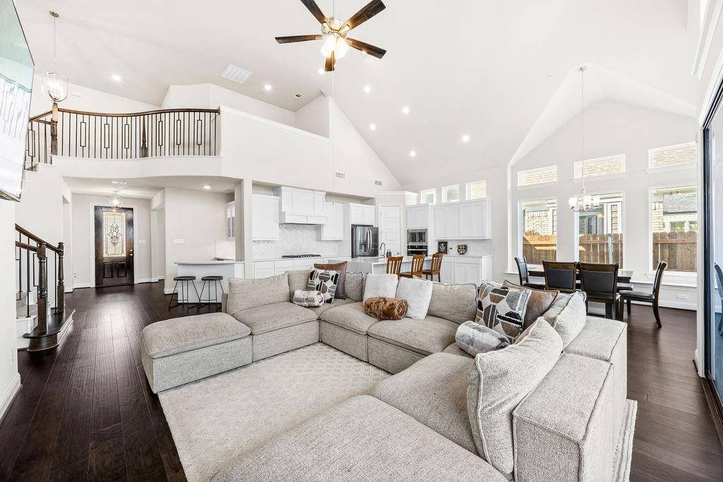 7618 Kiowana Court, Grand Prairie, TX 75054