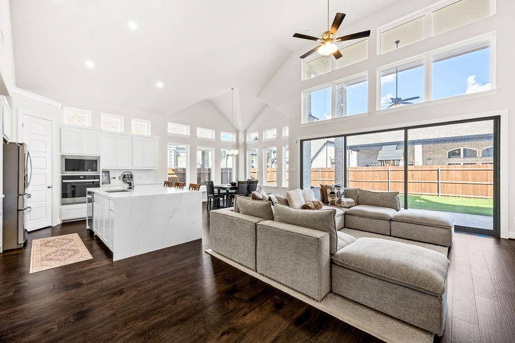 7618 Kiowana Court, Grand Prairie, TX 75054
