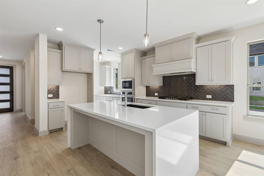 6901 Chief Spotted Tail Drive, Mckinney, TX 75070