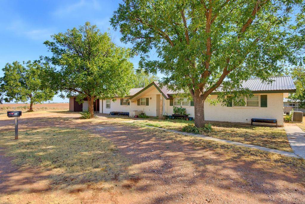 508 N Water Street, Roby, TX 79543