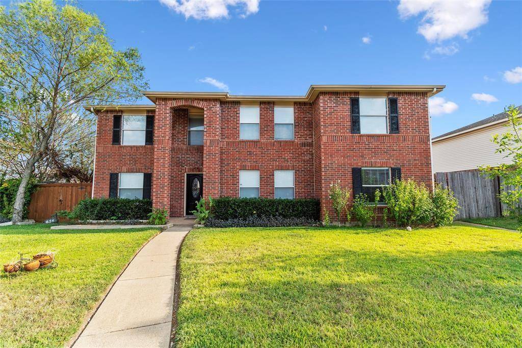 611 Pondview Drive, Cedar Hill, TX 75104