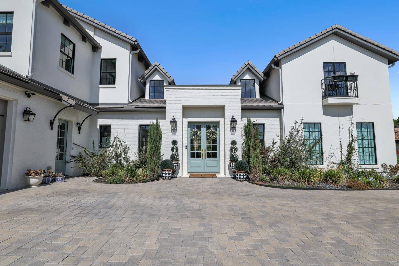 203 Black Wolf RUN, Austin, TX 78738