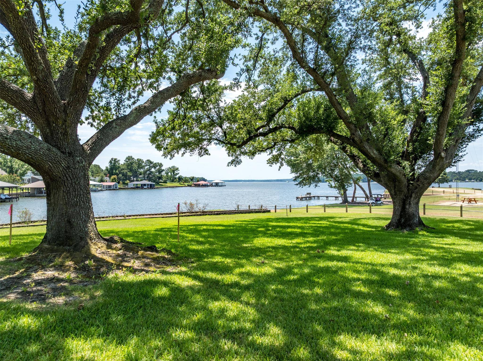 109 Key Allegro DR, Bullard, TX 75757
