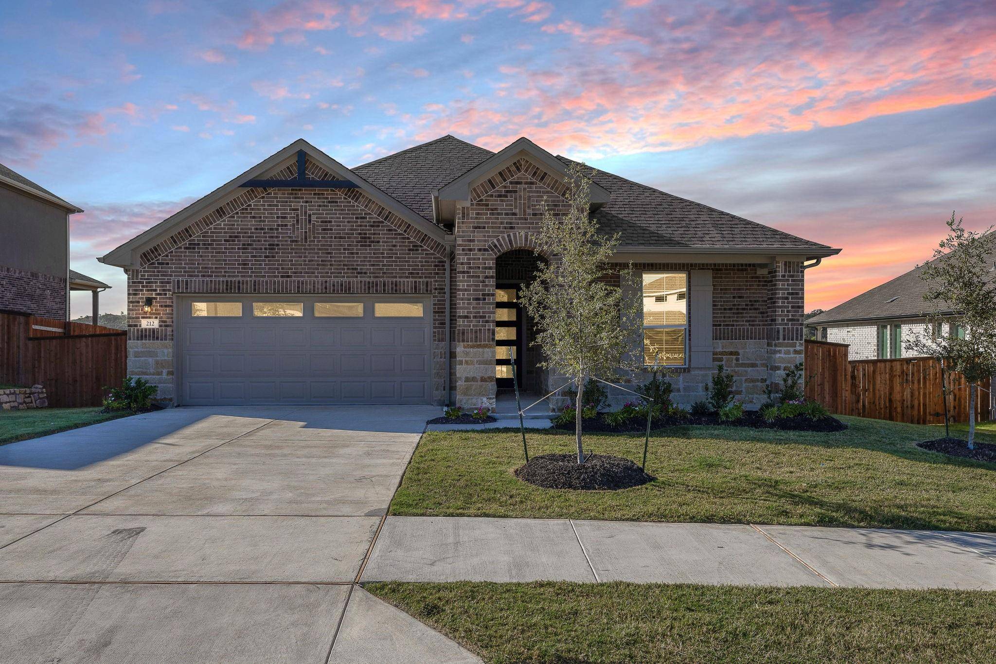 212 Mystic Canyon LN, Georgetown, TX 78628
