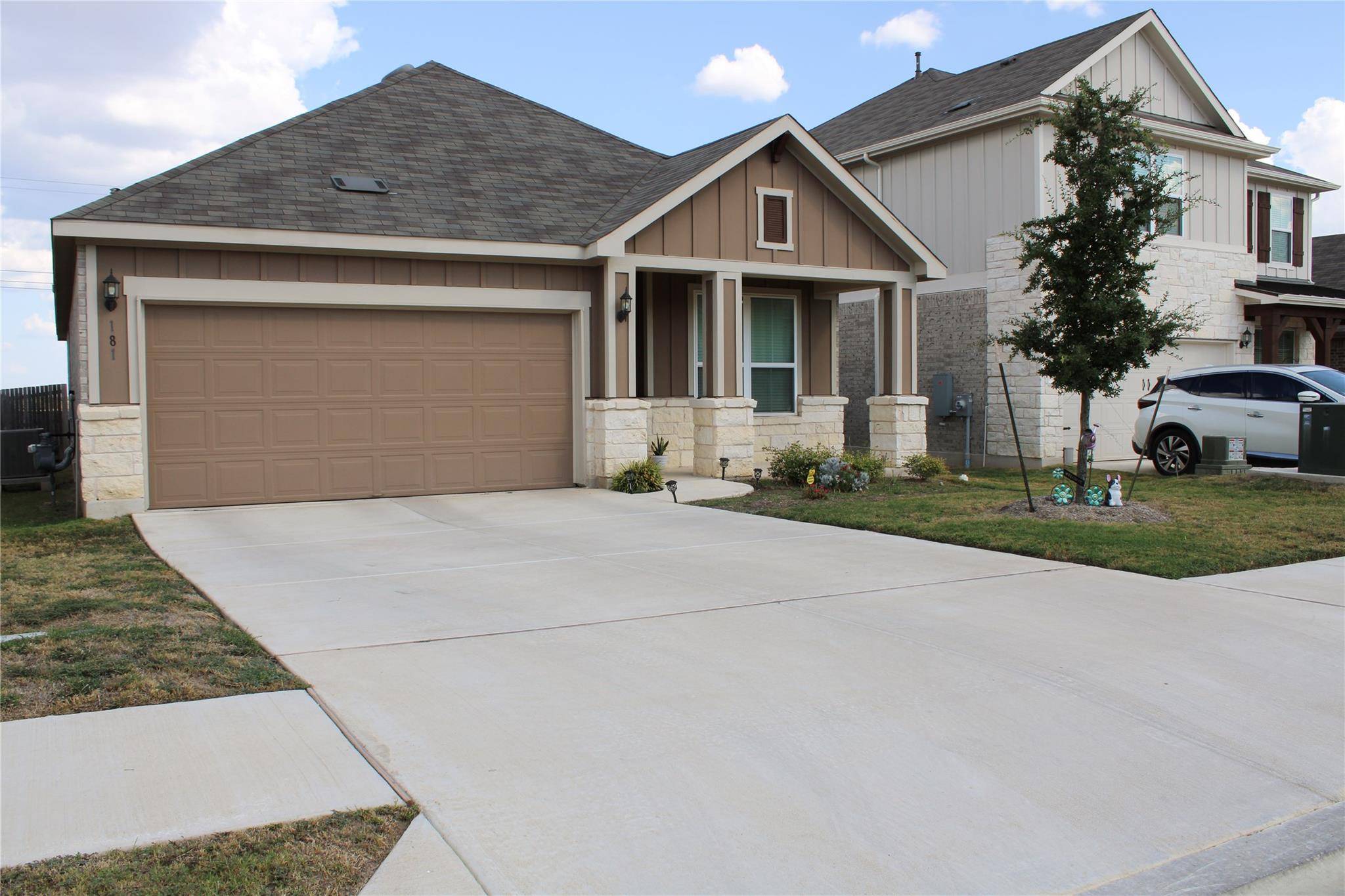 181 Tree Nut LOOP, Buda, TX 78610