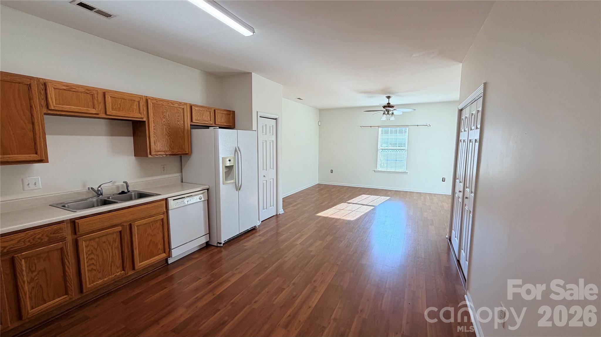 7175 Somerset Springs DR, Charlotte, NC 28262