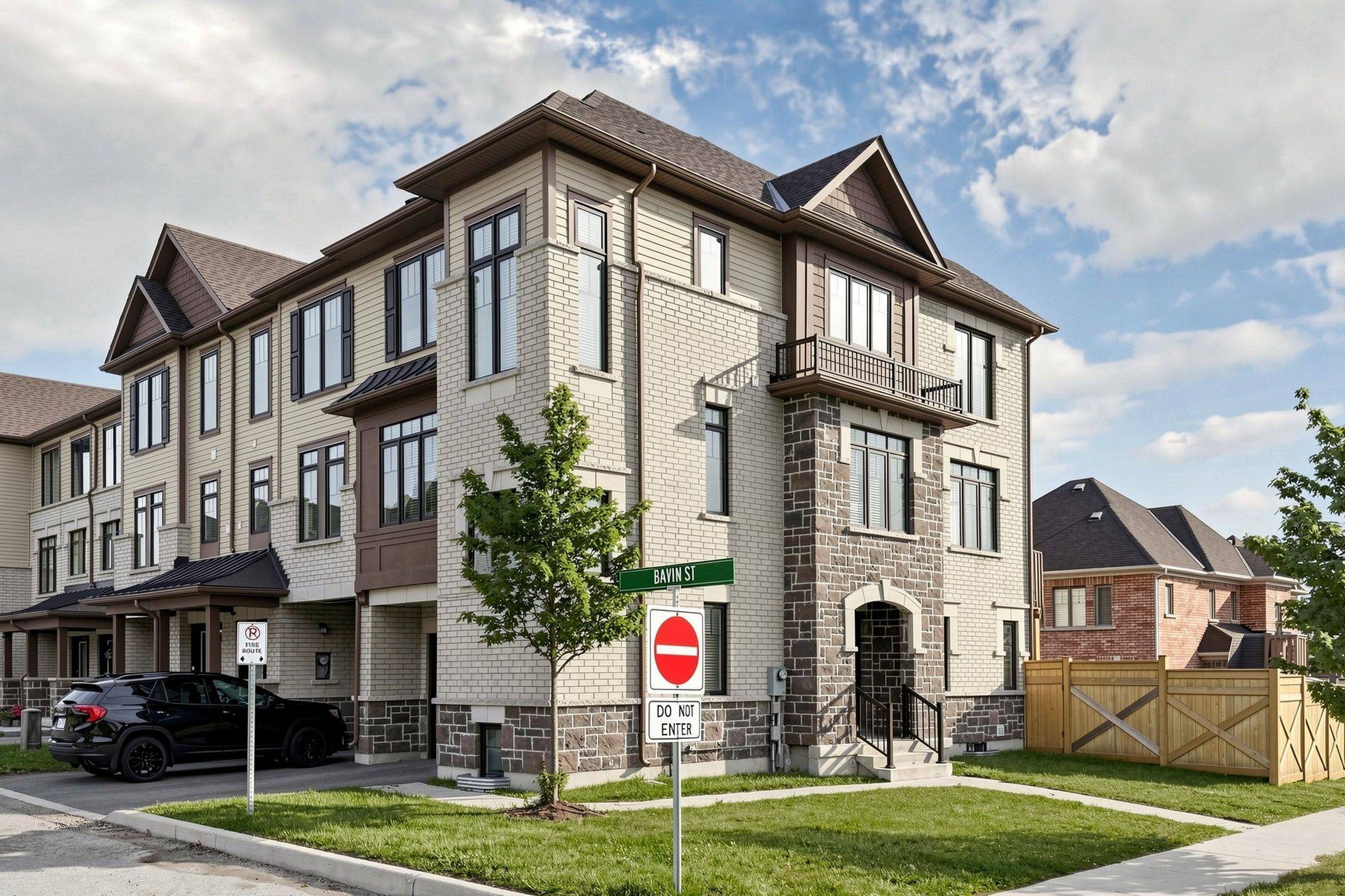 1 Bavin ST, Clarington, ON L1C 7H5