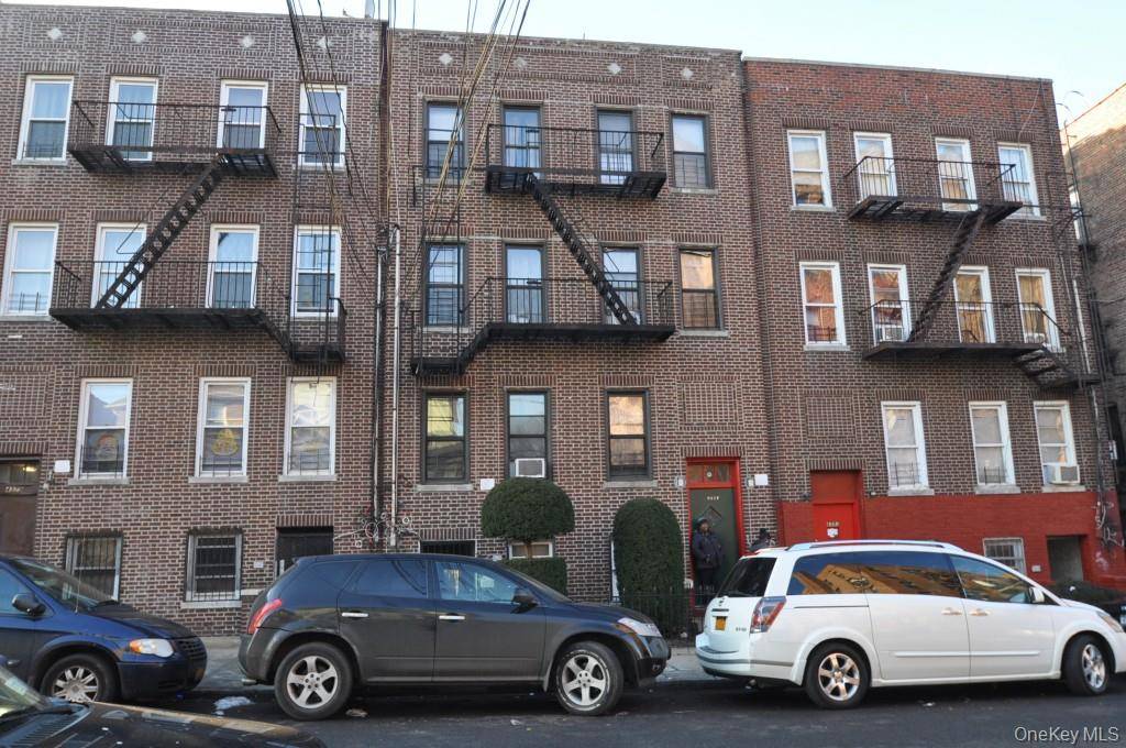4381 Matilda AVE, Bronx, NY 10466