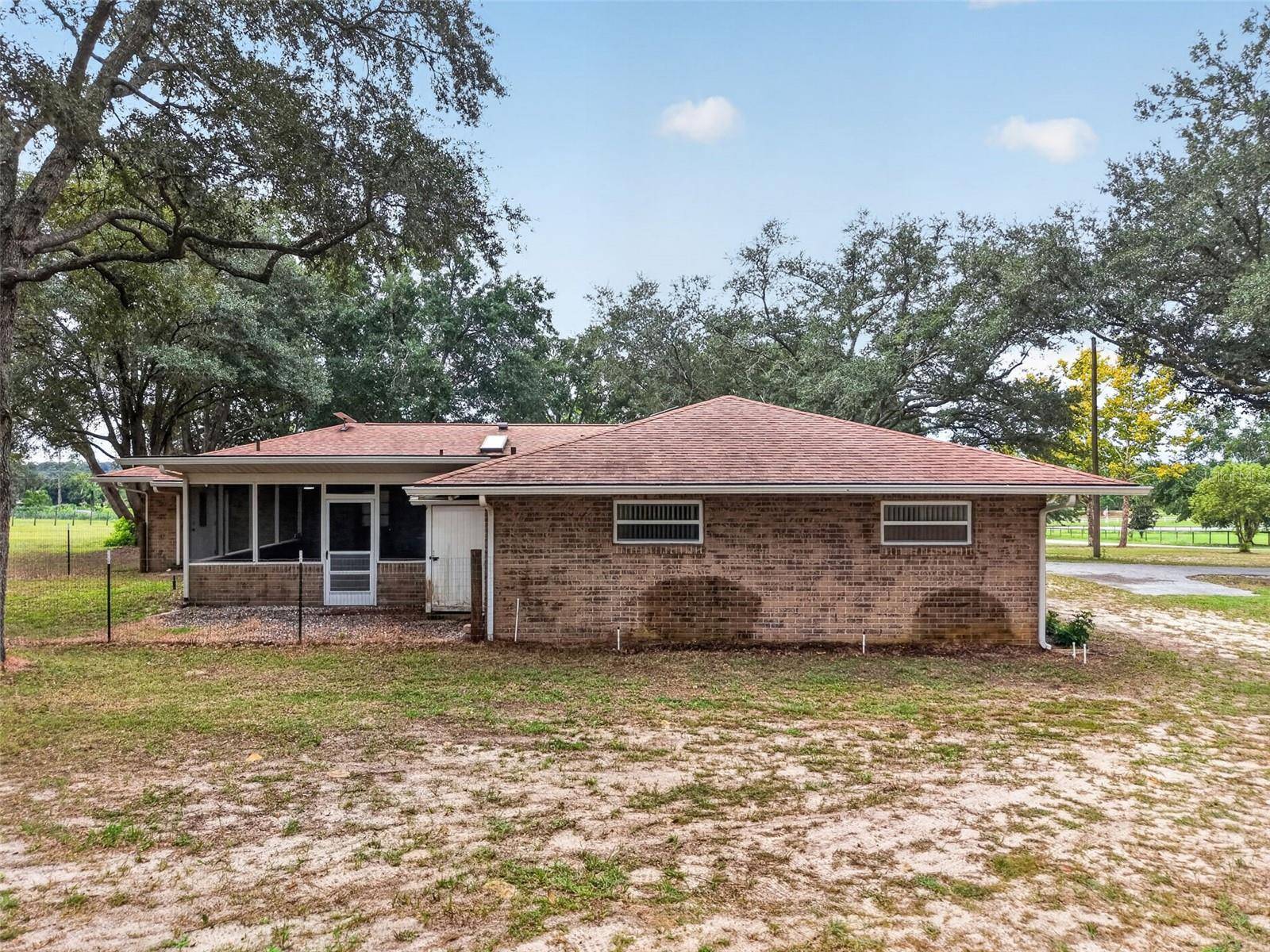 23633 STATE ROAD 44, Eustis, FL 32736