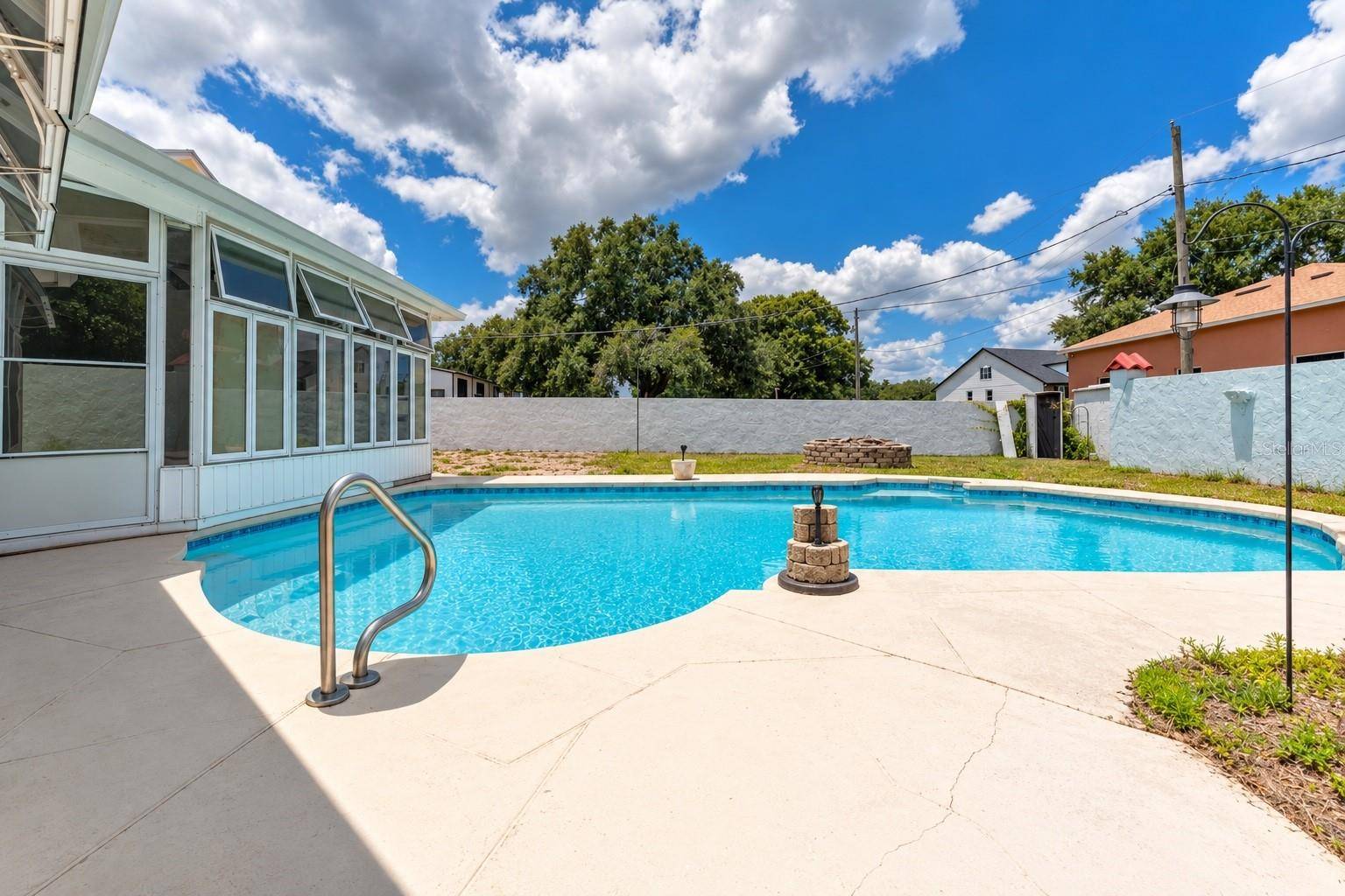 815 LAKE JESSIE DR, Winter Haven, FL 33881