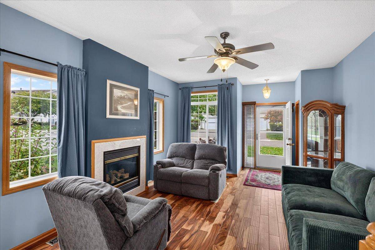 21195 N Clydesdale Curve, Forest Lake, MN 55025