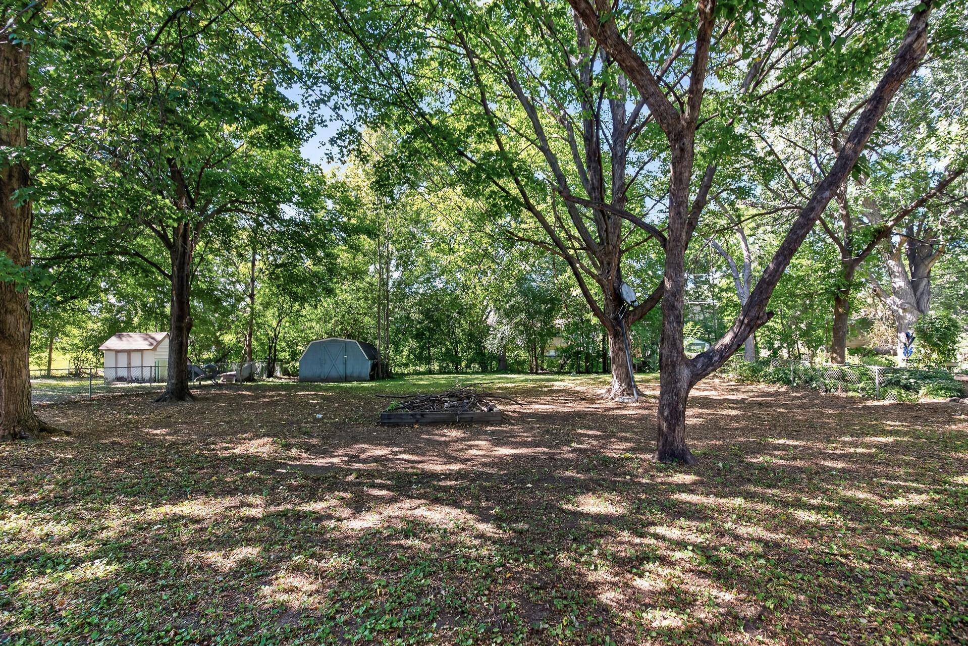 6913 Toledo AVE N, Brooklyn Center, MN 55429