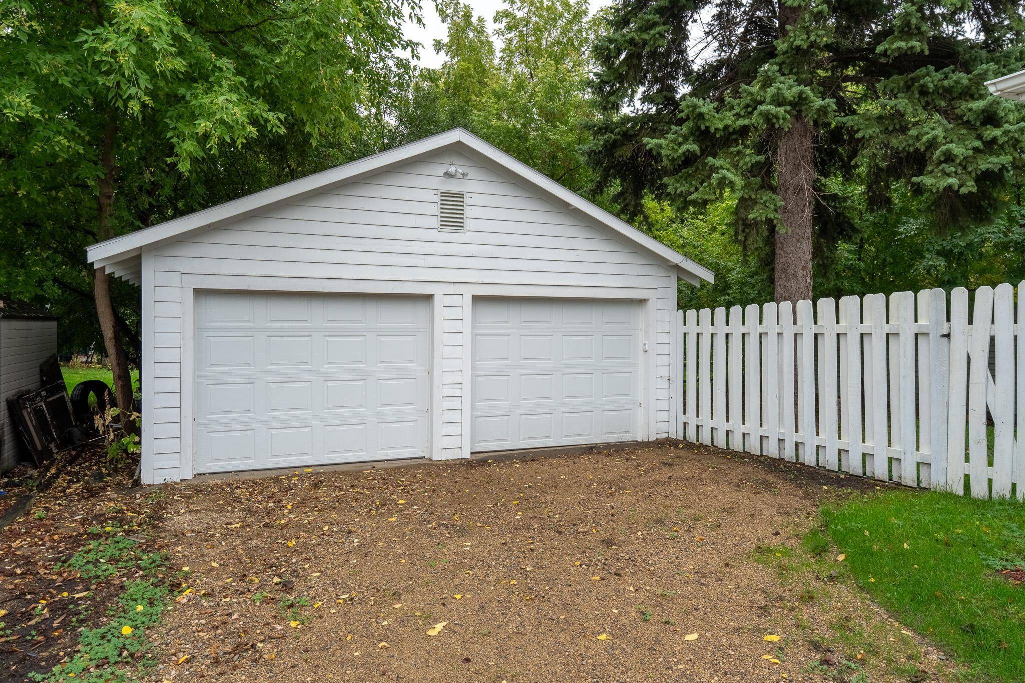 415 3rd AVE S, Moorhead, MN 56560
