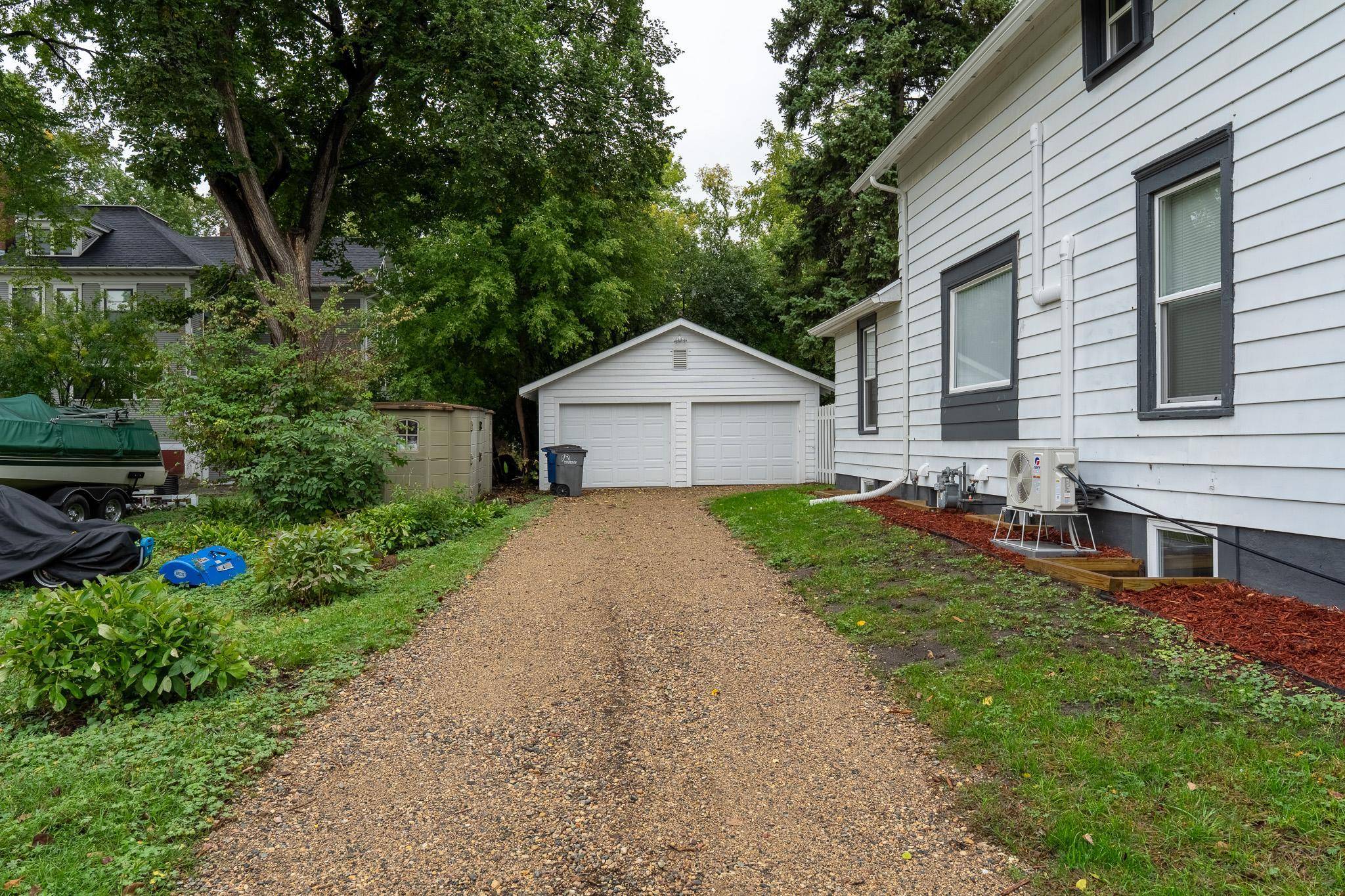 415 3rd AVE S, Moorhead, MN 56560