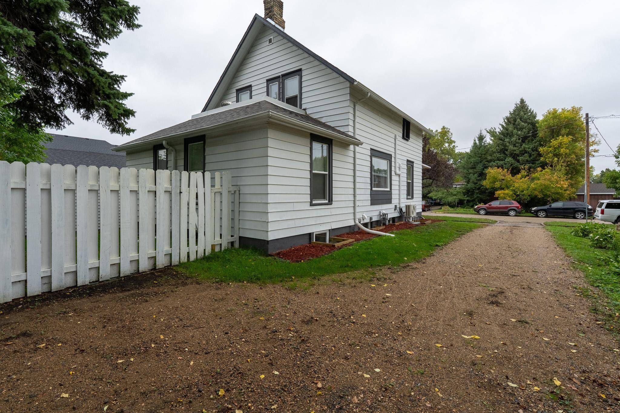 415 3rd AVE S, Moorhead, MN 56560