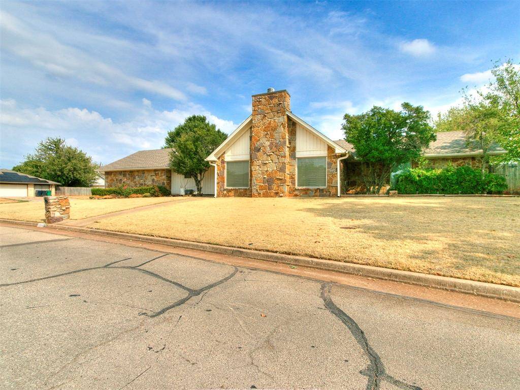 11108 Bluff Creek DR, Oklahoma City, OK 73162