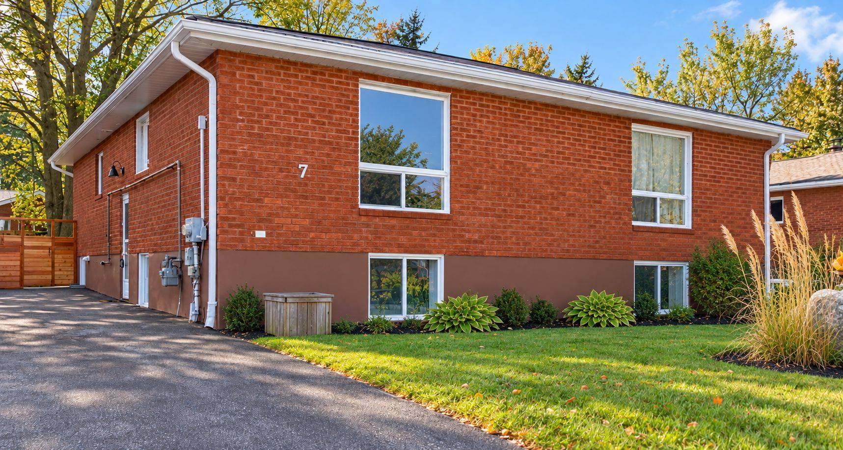 7 Bourgeois Beach RD, Tay, ON L0K 2A0