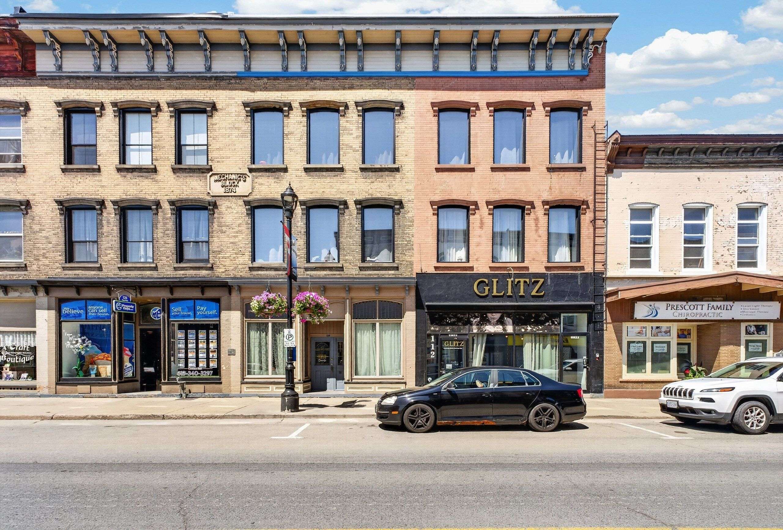 112 King ST W, Prescott, ON K0E 1T0