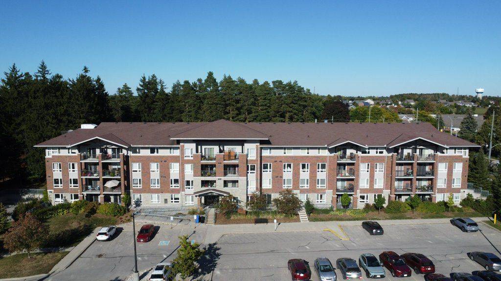 645 St David ST S #214, Centre Wellington, ON N1M 0A9