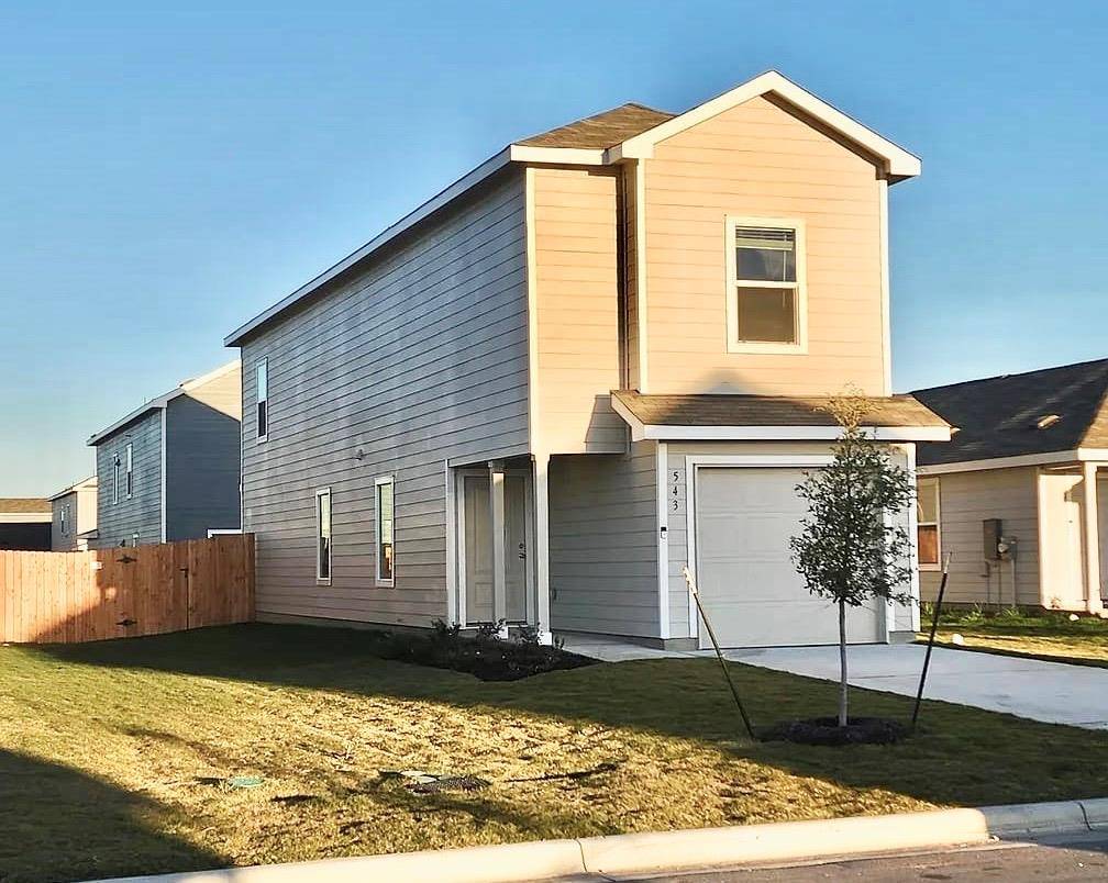 543 Commander Abbott DR, Jarrell, TX 76537