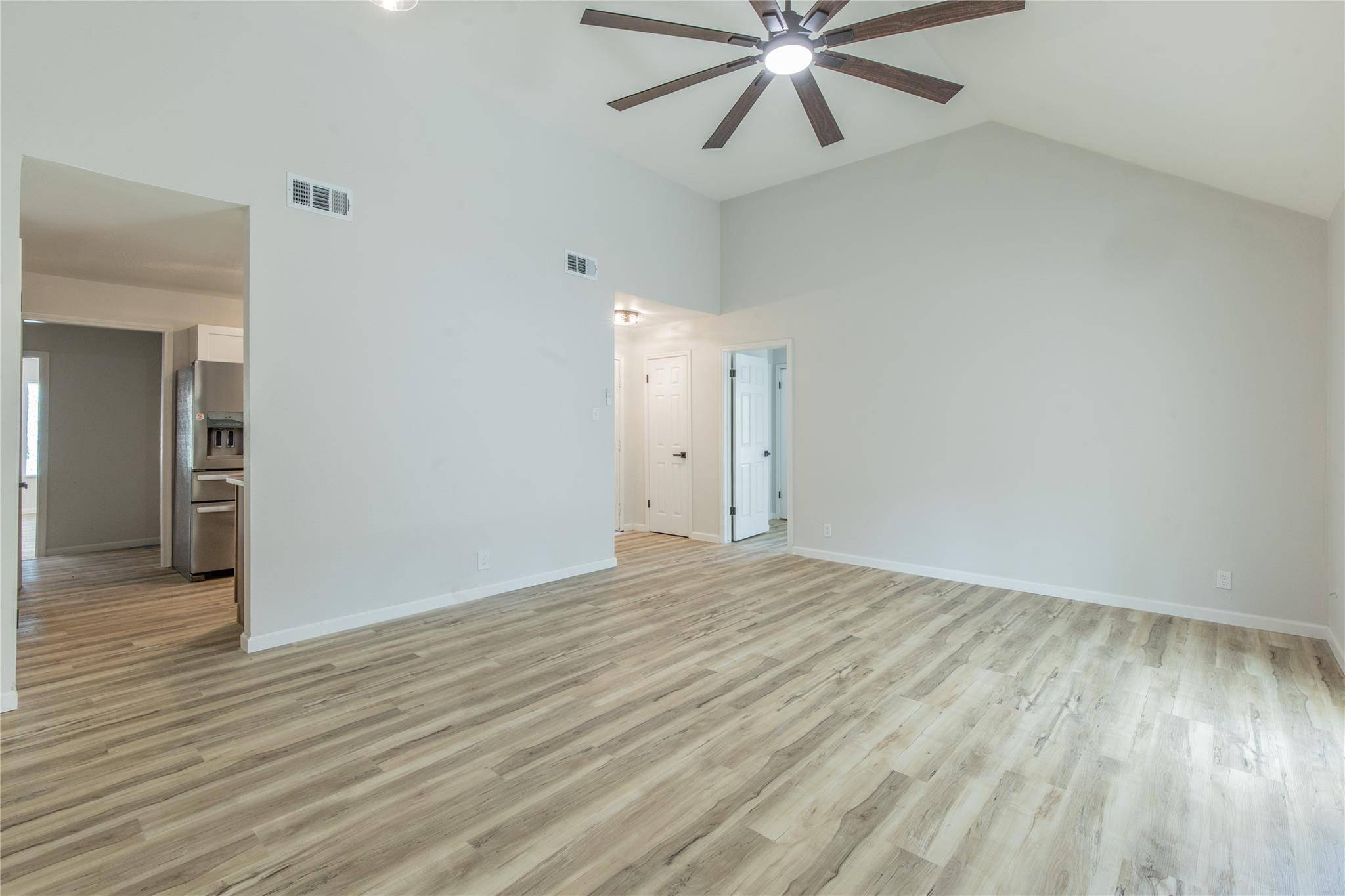 3430 Meadowhead DR, Schertz, TX 78108