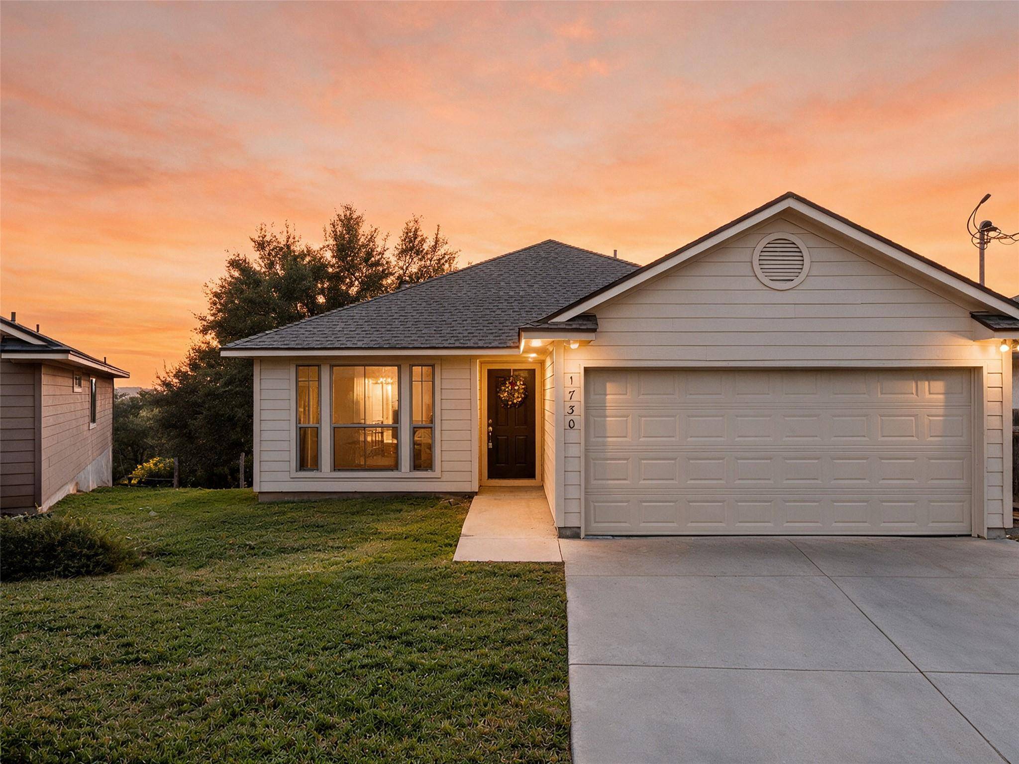 1730 SORREL CREEK DR, Canyon Lake, TX 78133