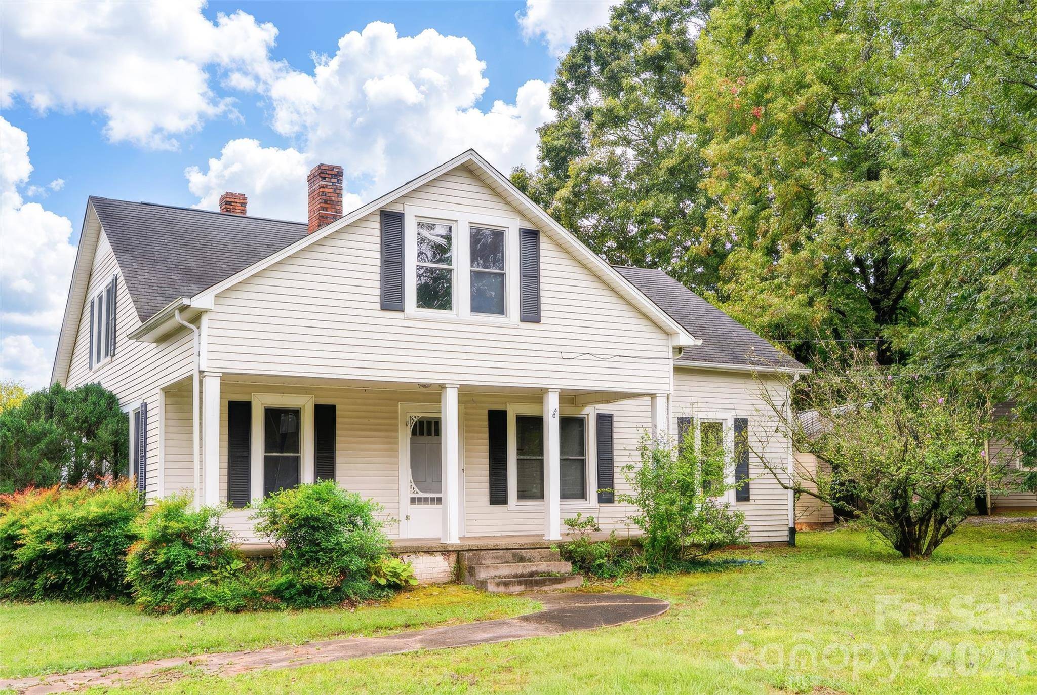 1173 Piedmont RD, Morganton, NC 28655