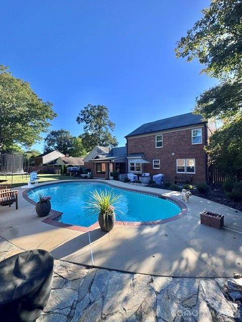 241 Linville DR, Matthews, NC 28105
