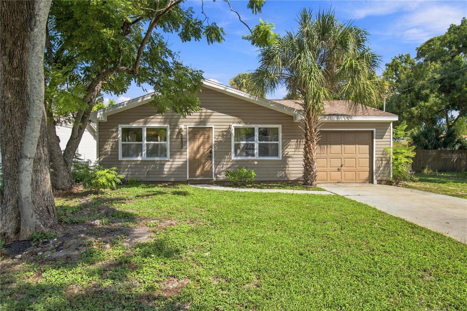 3205 W NORTH A ST, Tampa, FL 33609