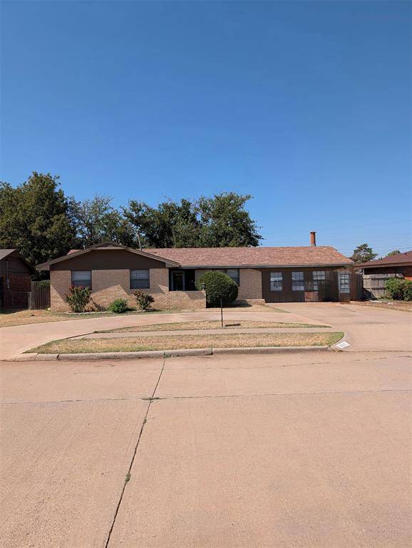 2013 N Bluebird LN, Altus, OK 73521
