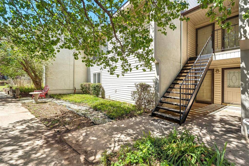 850 Cardinal Creek BLVD #A, Norman, OK 73072
