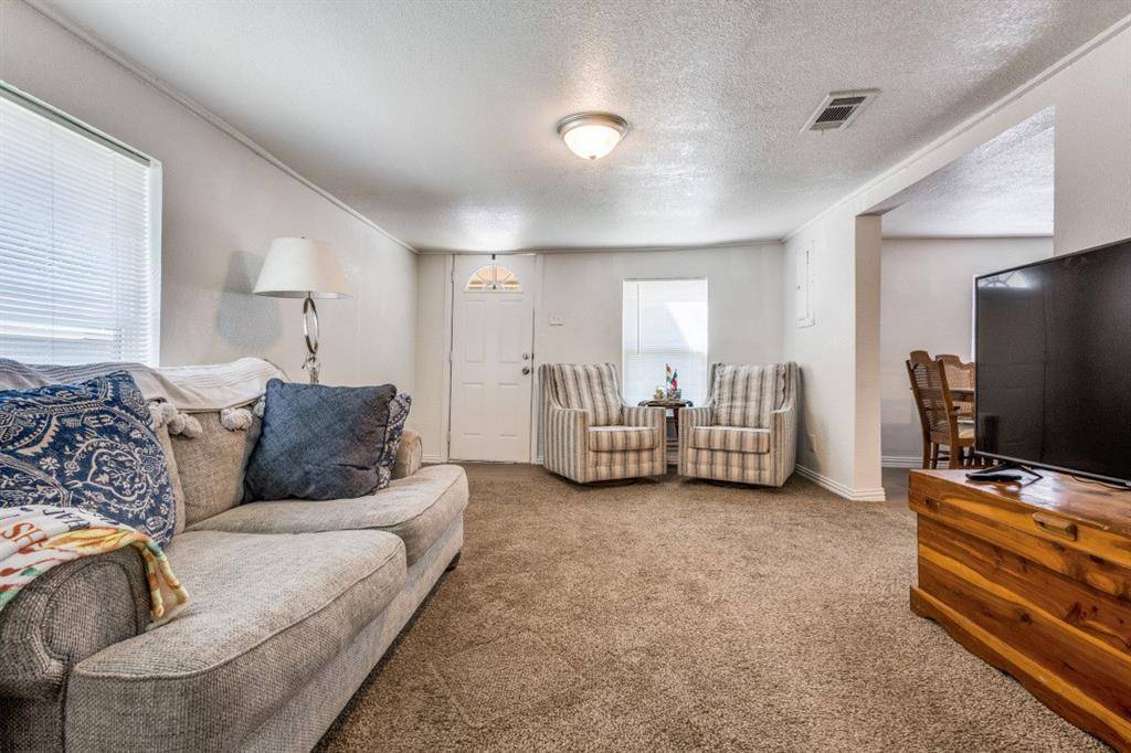 1205 W Birge Street, Sherman, TX 75092