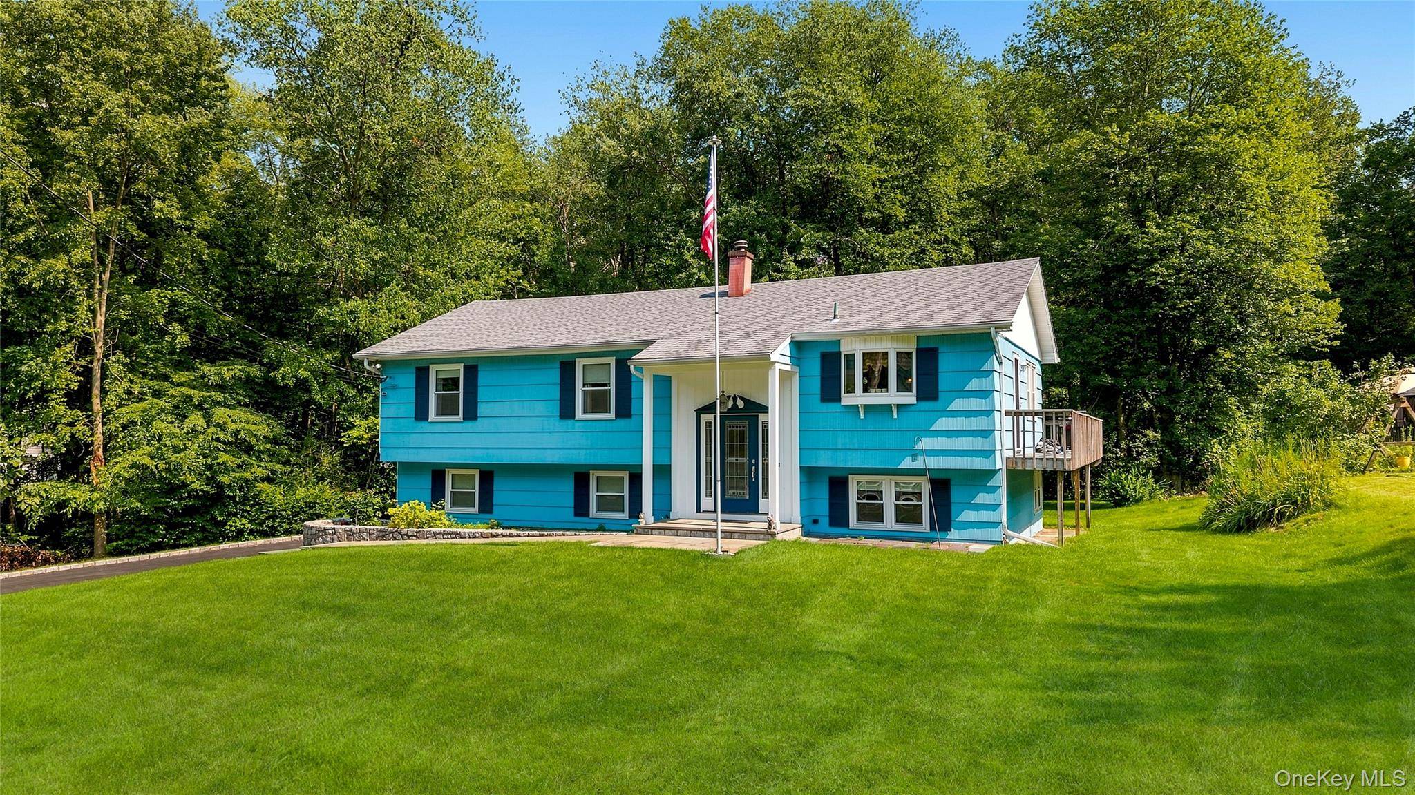15 Hood PL, Cortlandt Manor, NY 10567