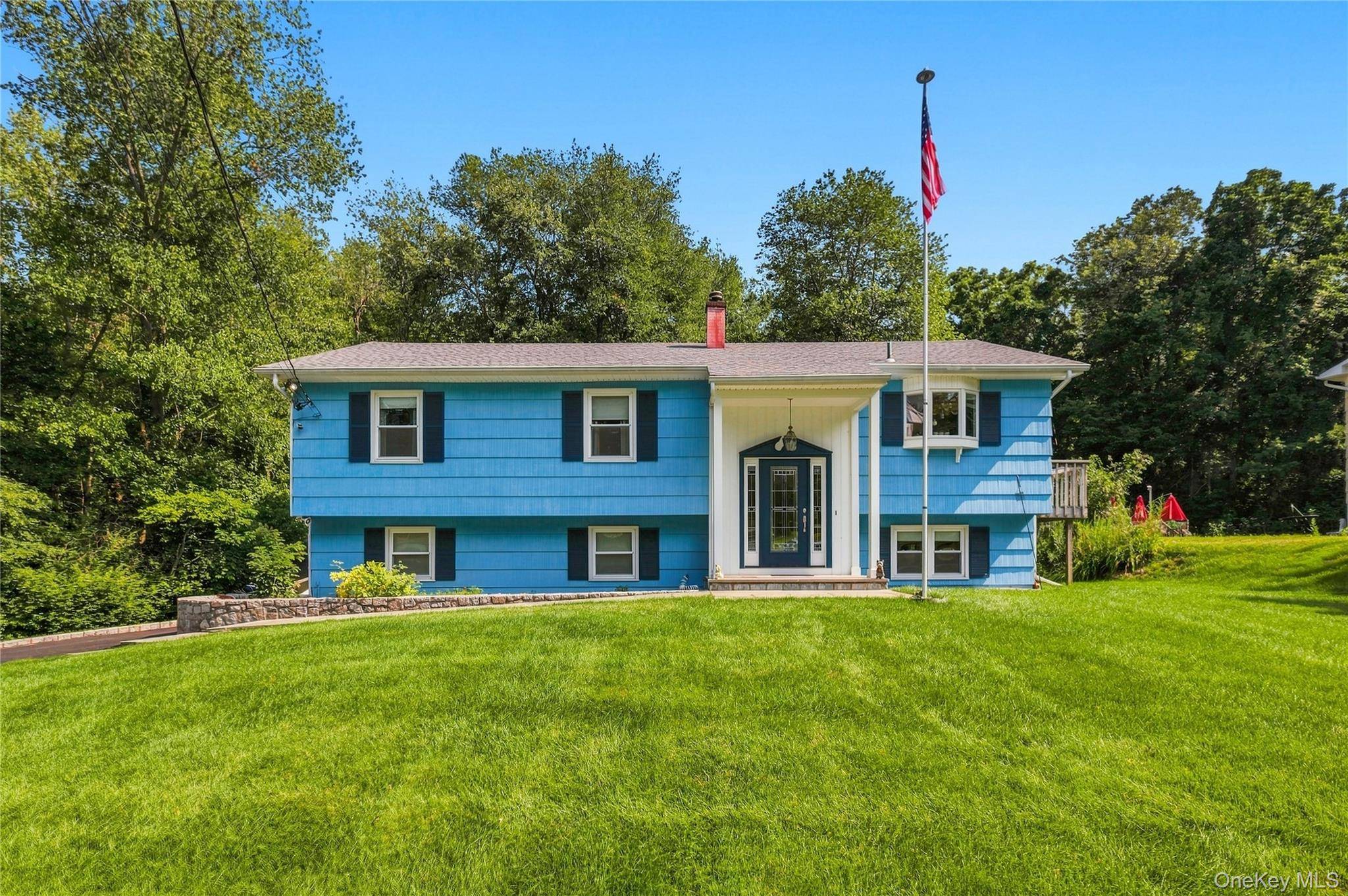 15 Hood PL, Cortlandt Manor, NY 10567
