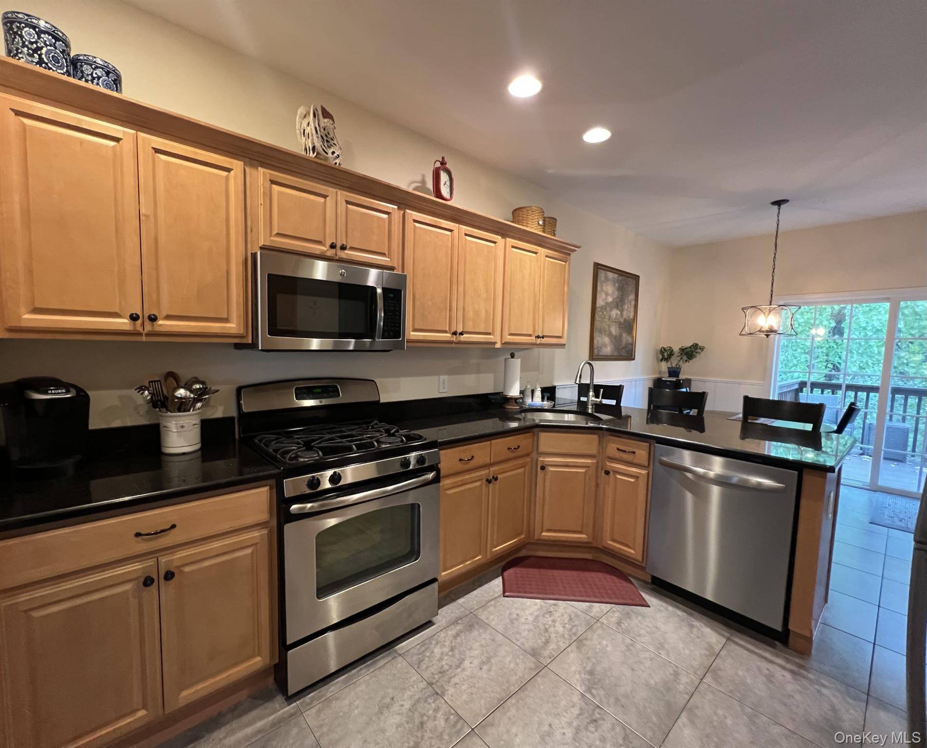 2 Seeley Bull ST, Monroe, NY 10950