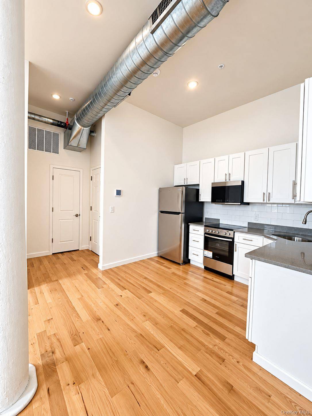 155 S River St #A3, Troy, NY 12180