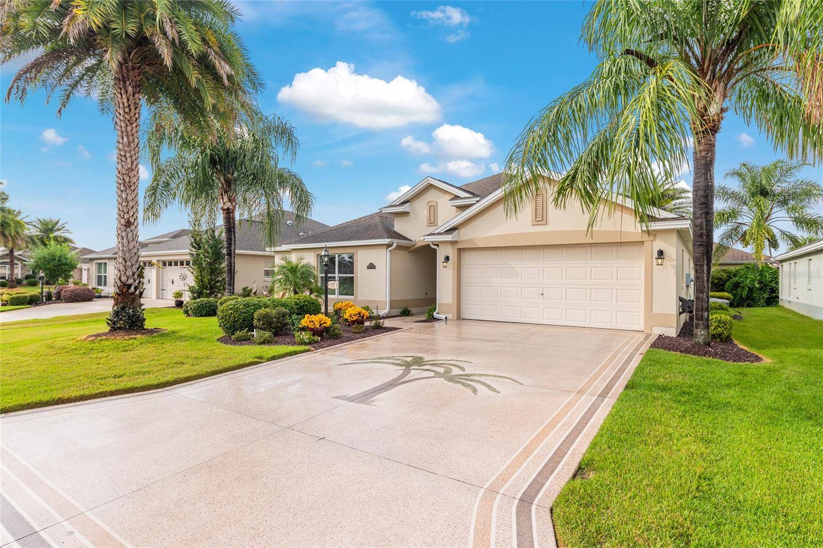 825 ULELAH ST, The Villages, FL 32163