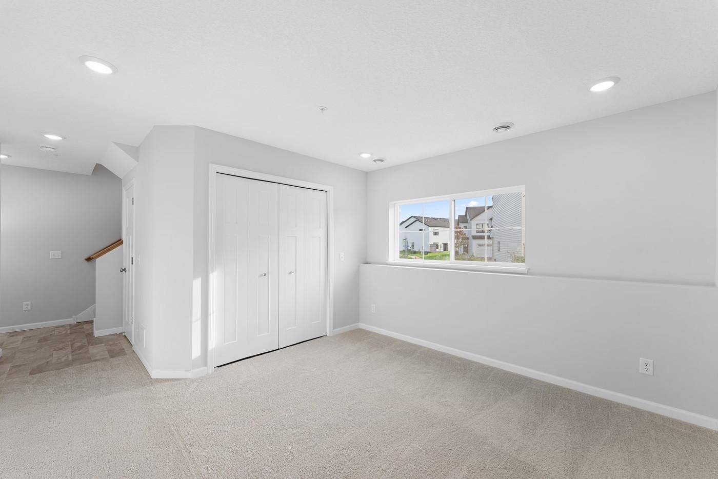 10374 Birchwood CIR, Victoria, MN 55318