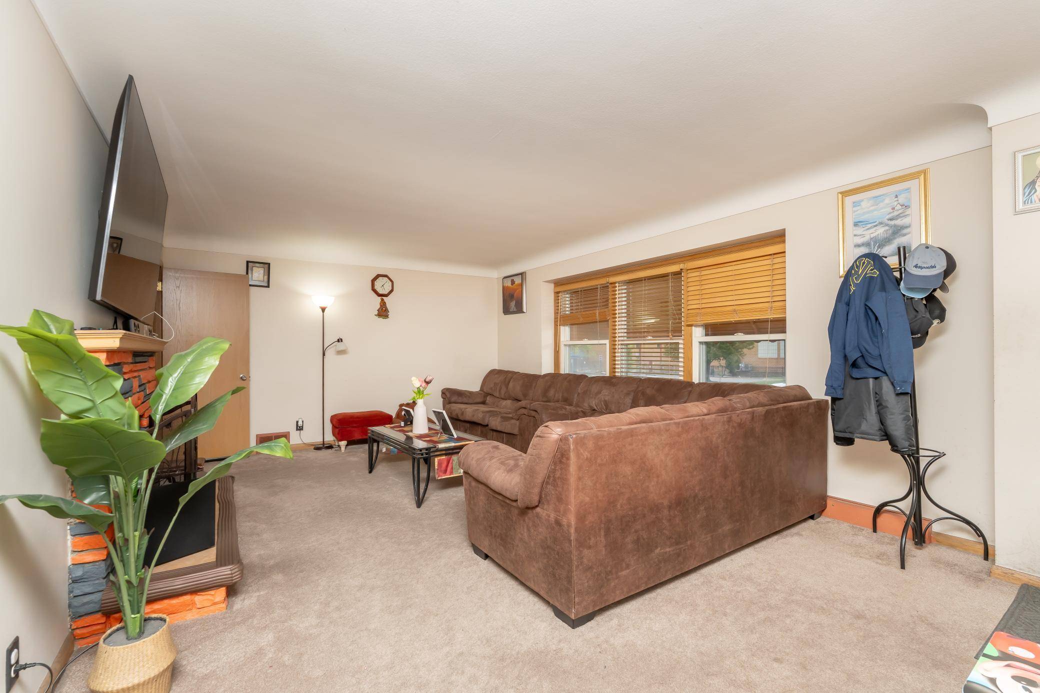 6244 Portland AVE, Richfield, MN 55423