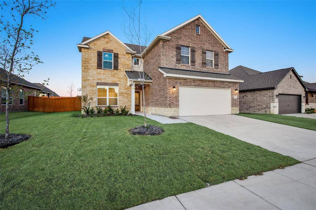 1533 Sidewinder Trail, Weatherford, TX 76087