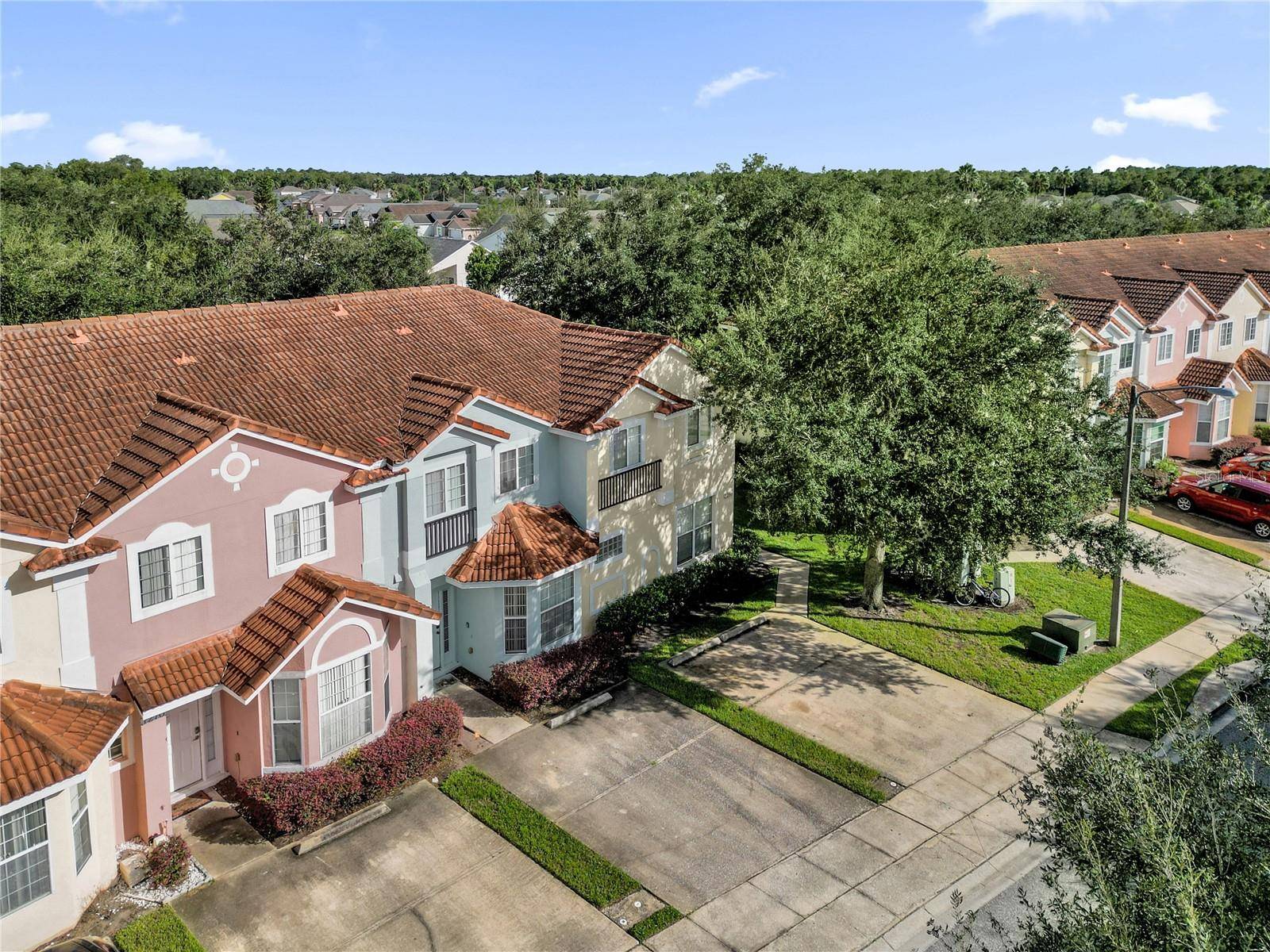 1266 S BEACH CIR, Kissimmee, FL 34746