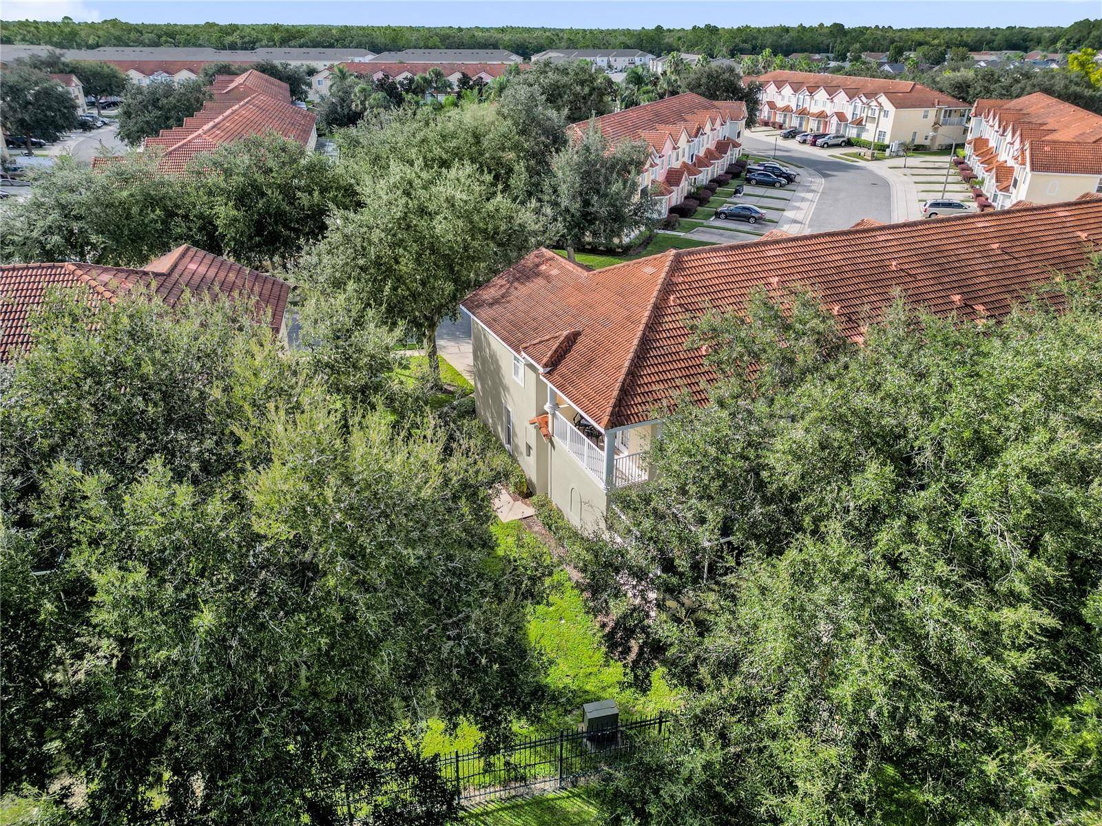 1266 S BEACH CIR, Kissimmee, FL 34746