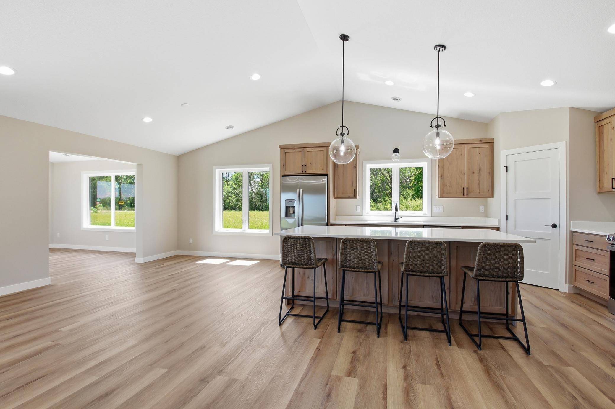 381 Old Glory DR NE, Alexandria, MN 56308