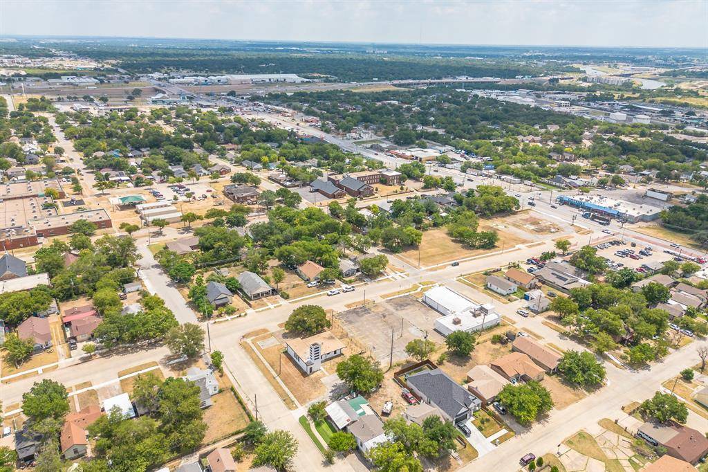 2909 Schwartz Avenue, Fort Worth, TX 76106