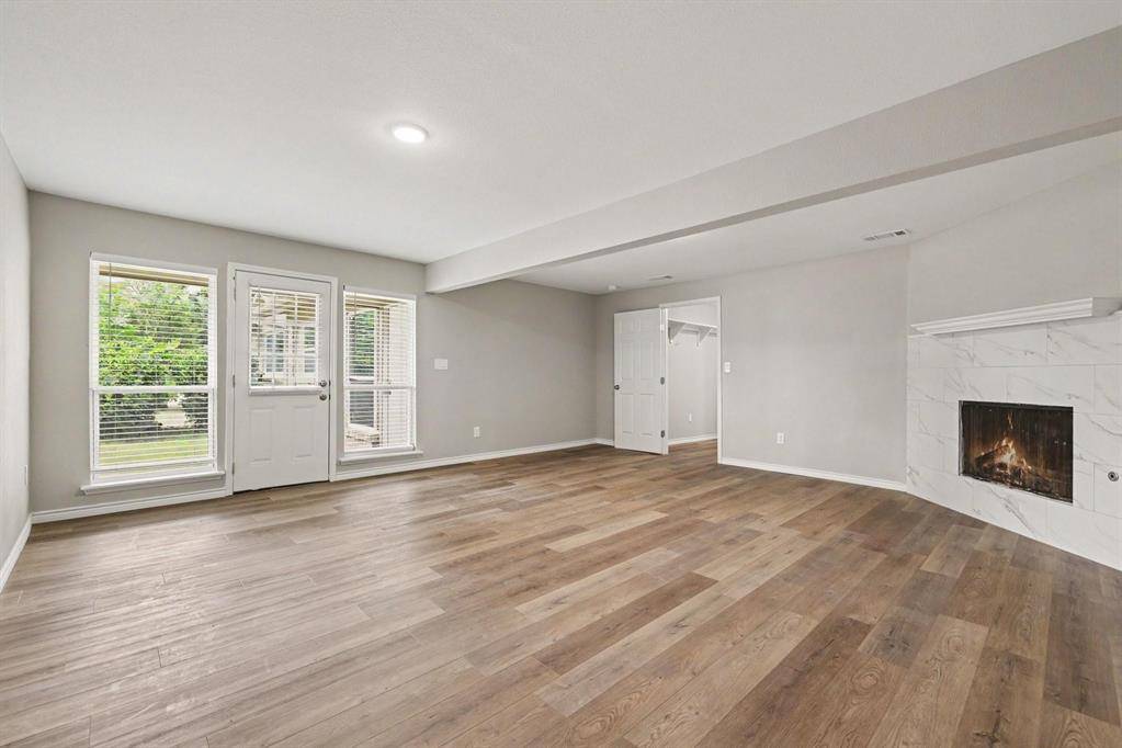 3001 Harvard Street N, Irving, TX 75062