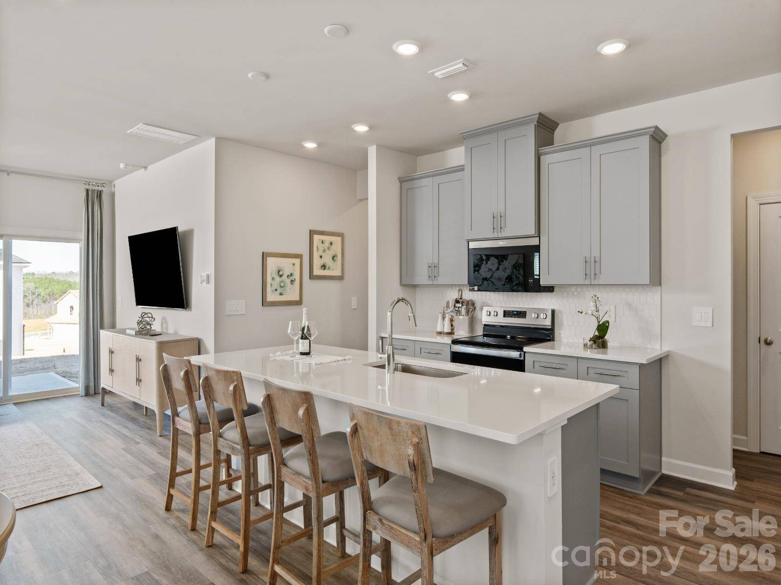 5069 Poplin VLY, Cherryville, NC 28021